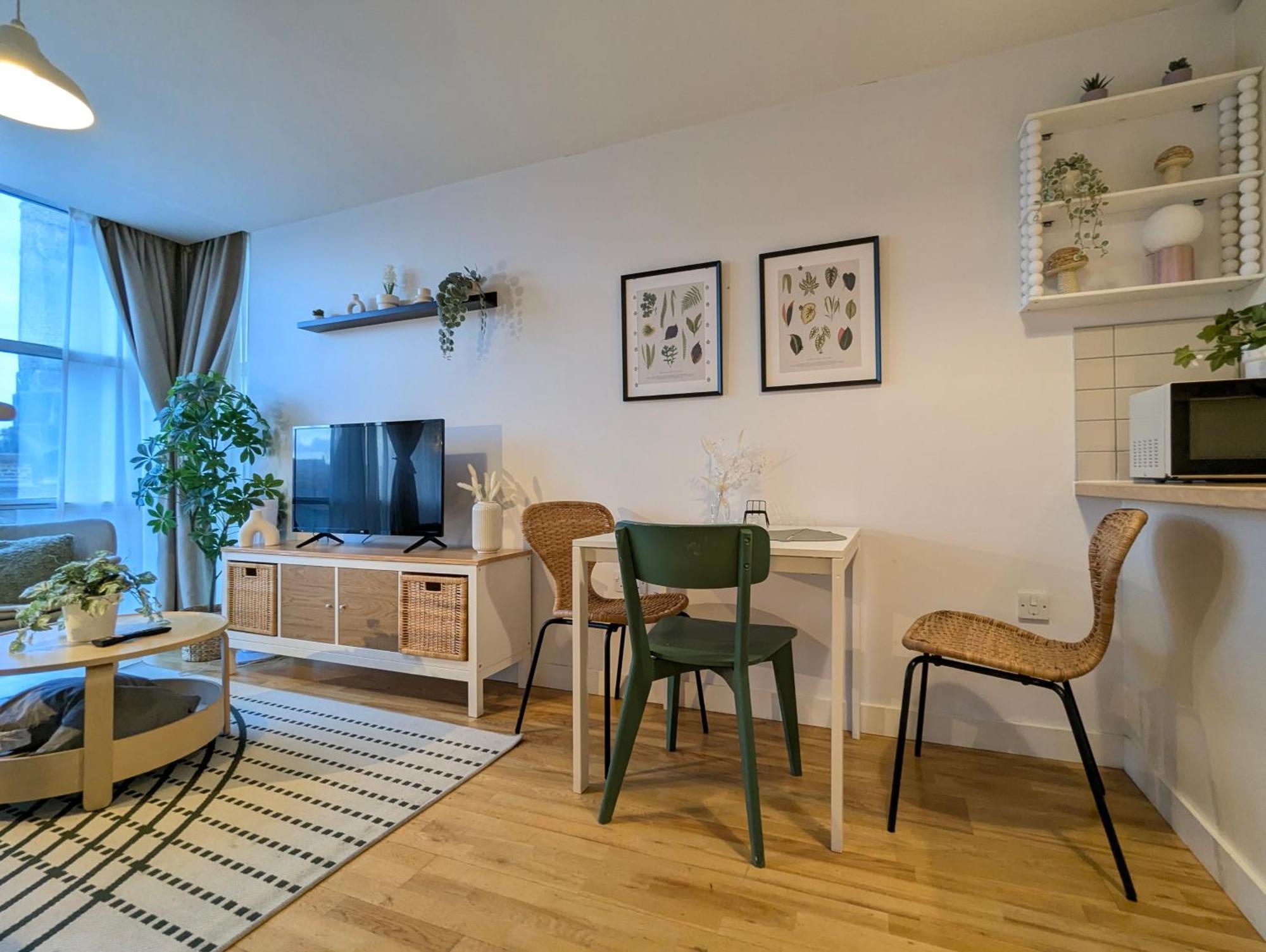 City Centre Morden 1-Bedroom Apt Near Dock Ливърпул Екстериор снимка